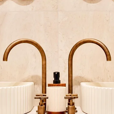 Hotel Murmures Notre-dame *